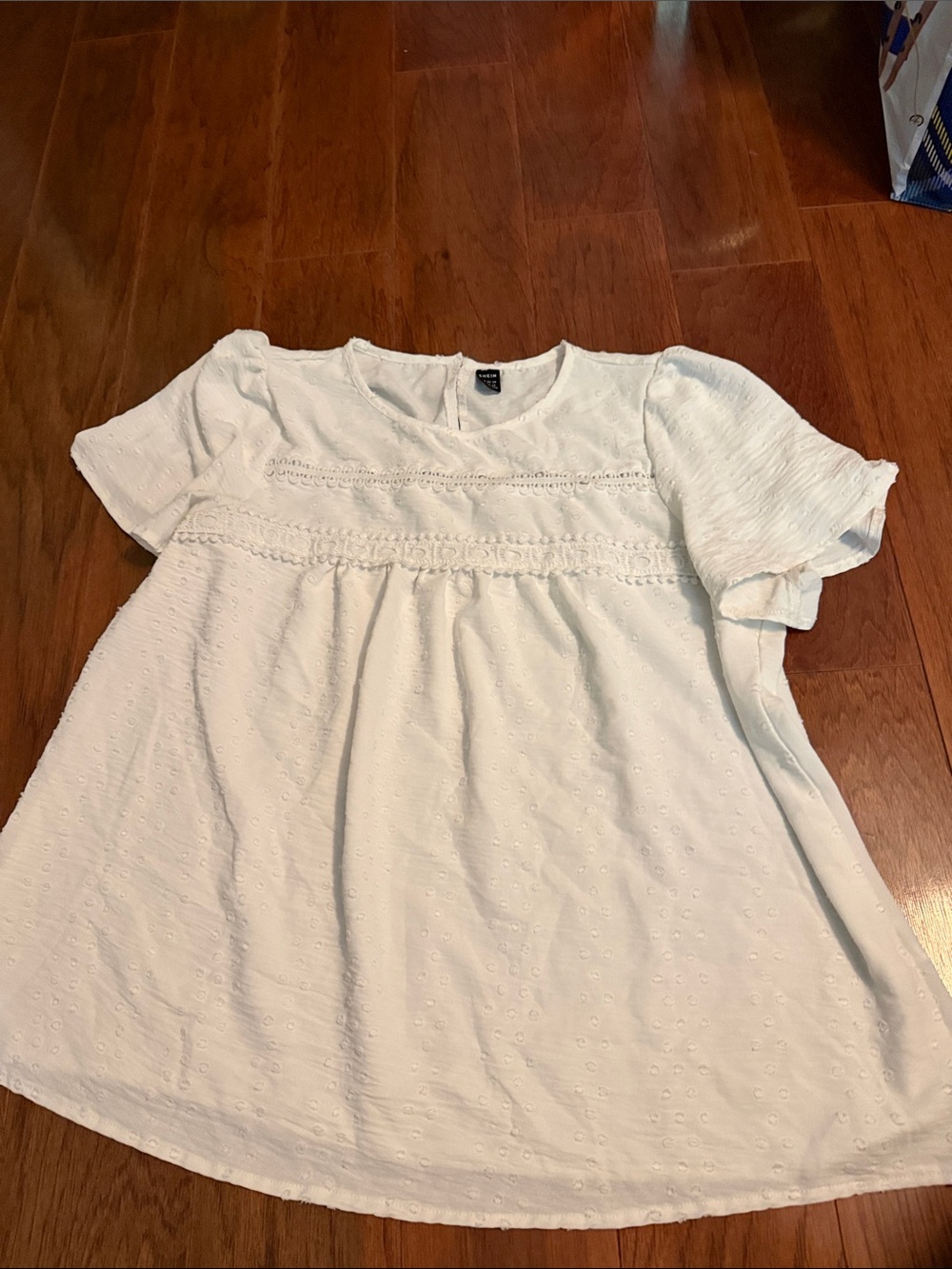 SHEIN White Eyelet Crochet-Trim Round Neck Top